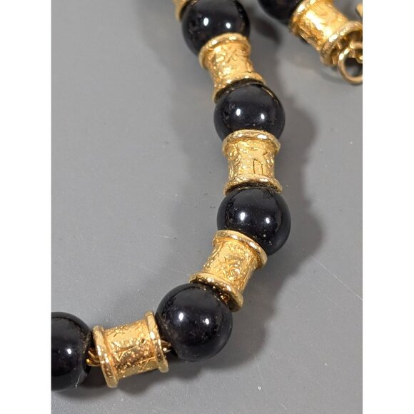 Vintage LCI Liz Claiborne Black BEad Textured Gold Tone Necklace 30" - Picture 3 of 8